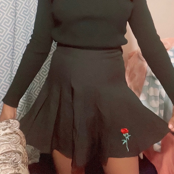 SK Girl Dresses & Skirts - Rose Skirt🌹